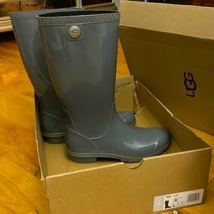 Charcoal Grey Ugg rain boots